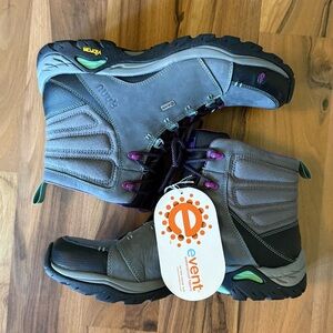 Ahnu Montara Hiking Boots. Gray with Purple Accents.